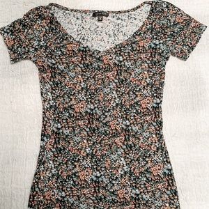 Dynamite flowered T-Shirt